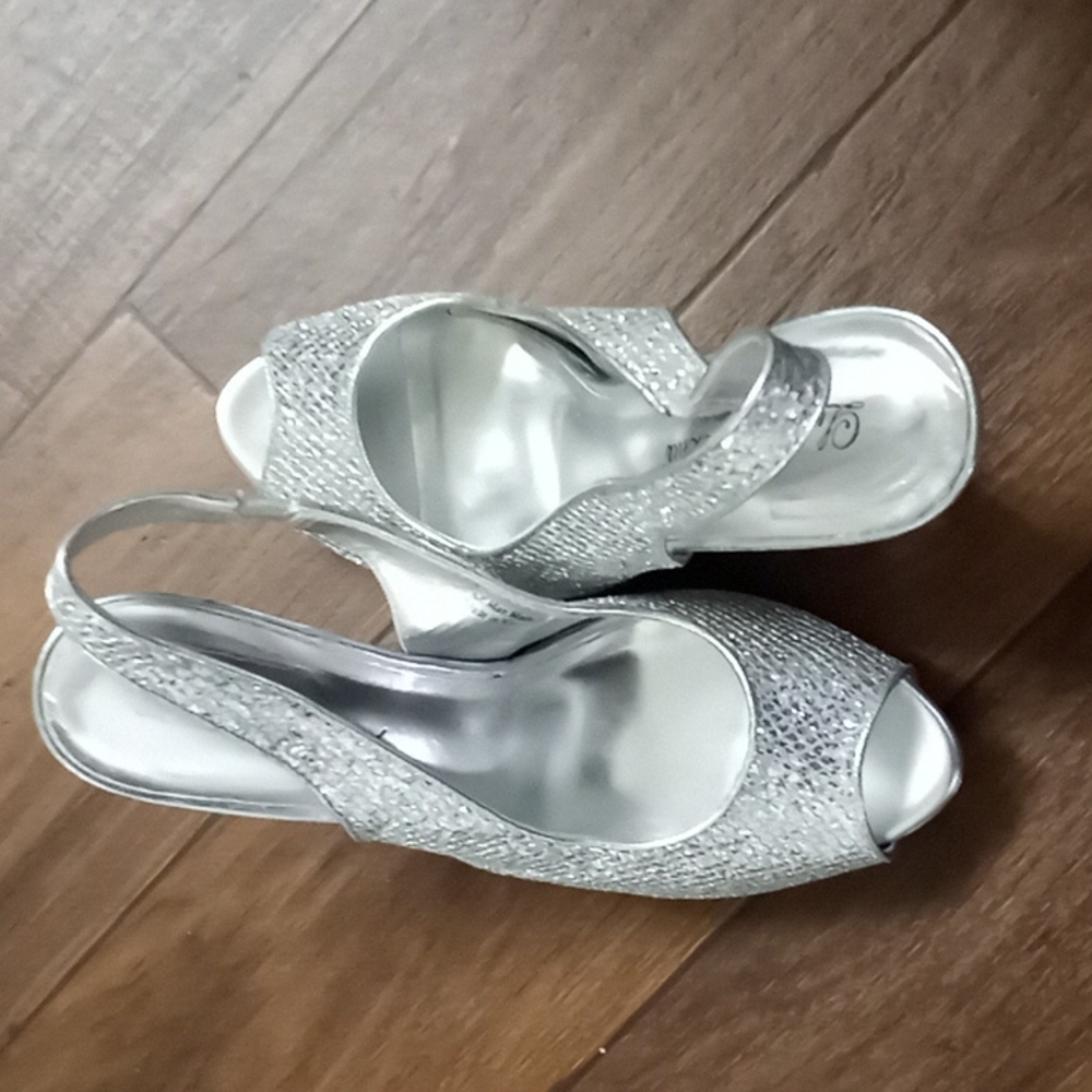 NEW Lulu Townsend Glitter Sparkle Slingback Heels